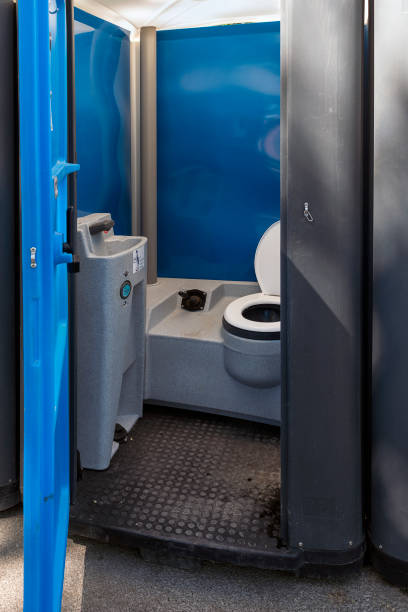 Portable Toilet Options We Offer in Cowan, TN